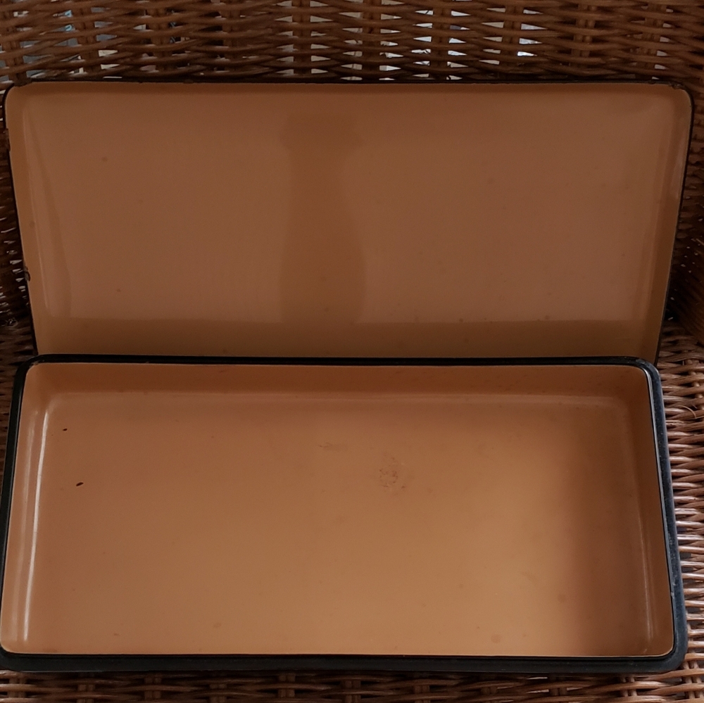 Maruni Laquerware Dresser Box - Picture 3 of 6